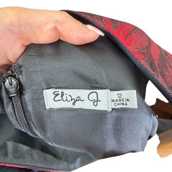 Eliza J Black Embellished Waist Red Floral Brocade Fit & Flare Cocktail Dress - Picture 11 of 12